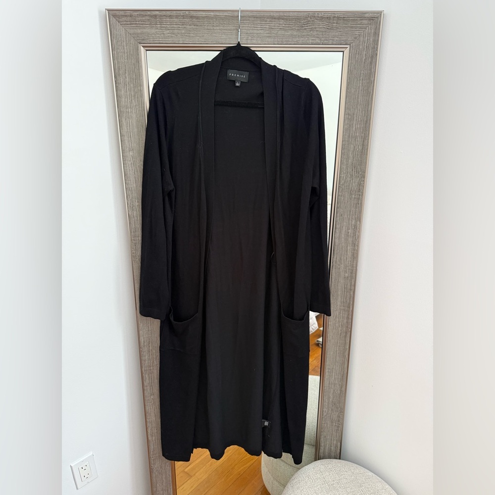 Black Long Sleeve Premise Sweater Cardigan